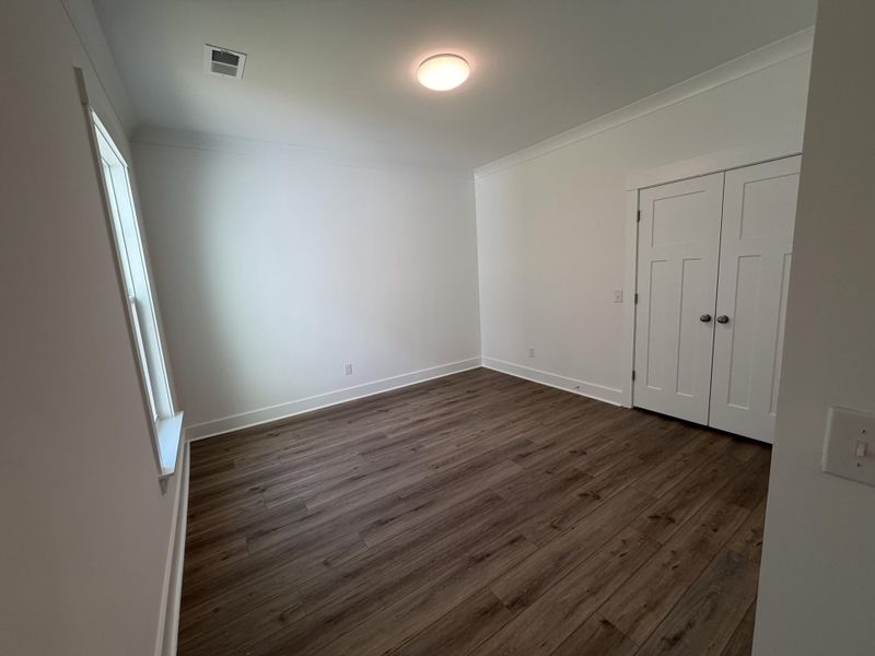 Spacious, unfurnished interior of a new home in Central Estates, Summerville (Image 21).