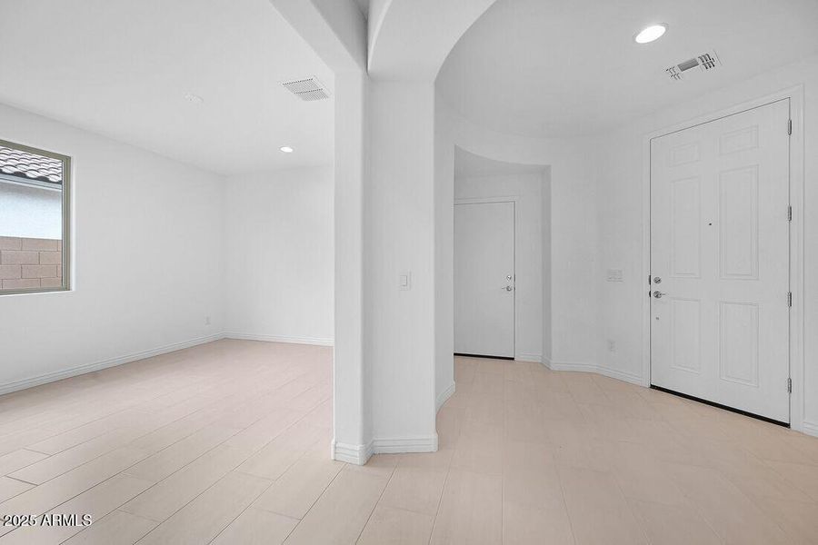 14330 W Alameda Road -Ready Now