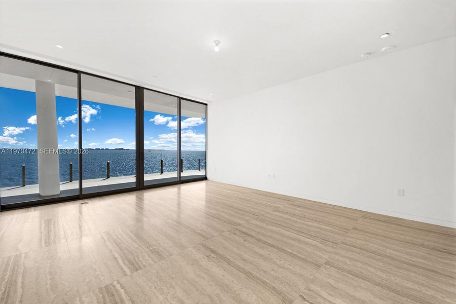 Spacious, unfurnished interior of a new home in , Miami (Image 15).