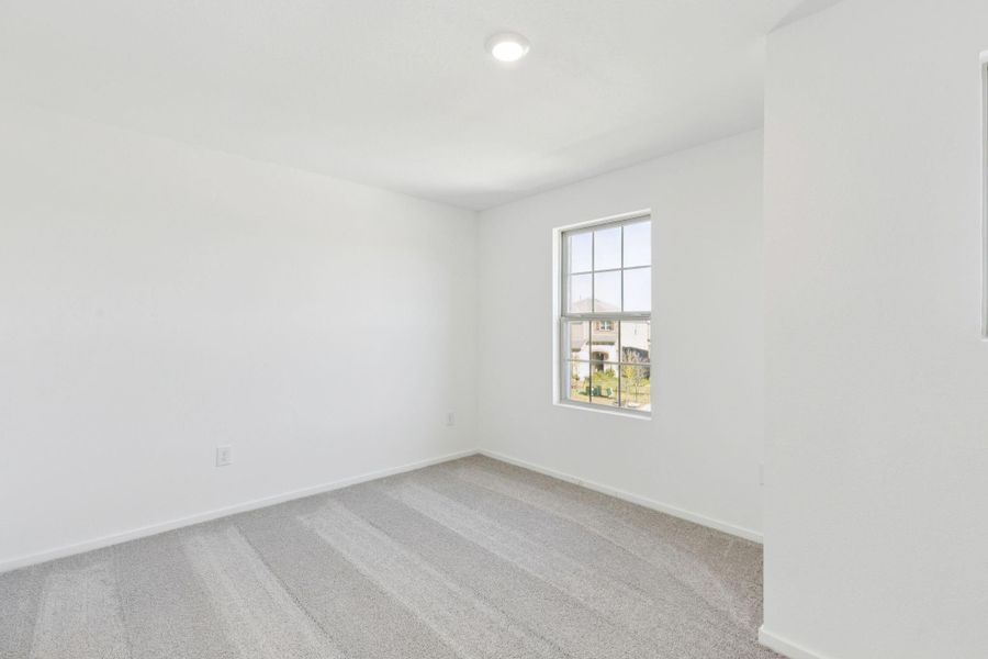 Spacious, unfurnished interior of a new home in Mavera, Conroe (Image 21).