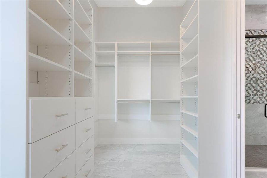 Spacious, unfurnished interior of a new home in , Palm Coast (Image 59).