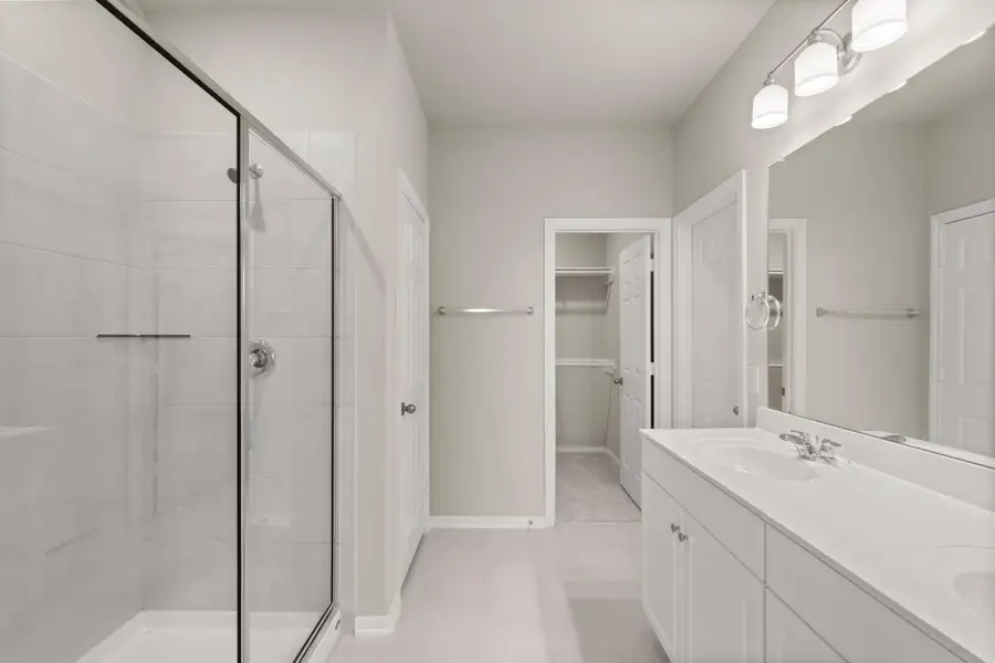 Note: Sample product photo. Actual exterior and interior selections may vary by homesite. Photo may be virtually staged