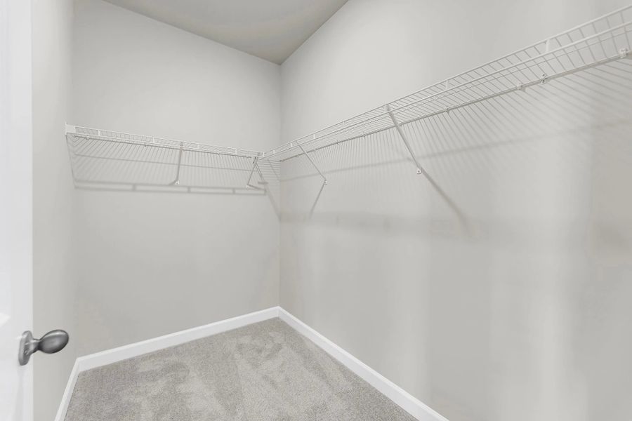 Similar Greenwood floorplan with Milan Collection. Features and finishes may change.