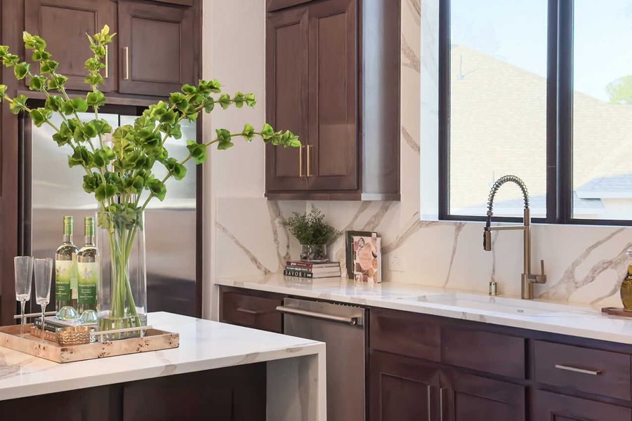 Representative Kitchen - some options shown Representative Kitchen - some options shown