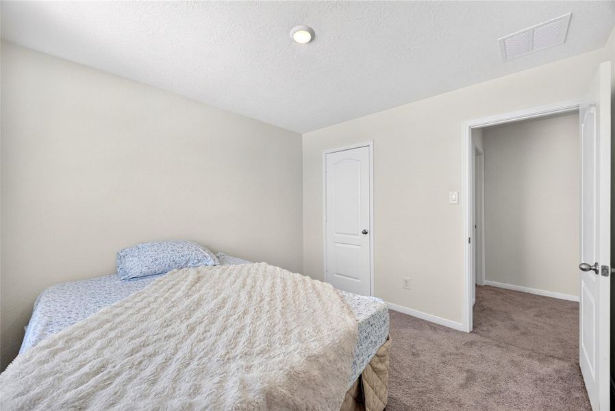 Image 35 of a home in .