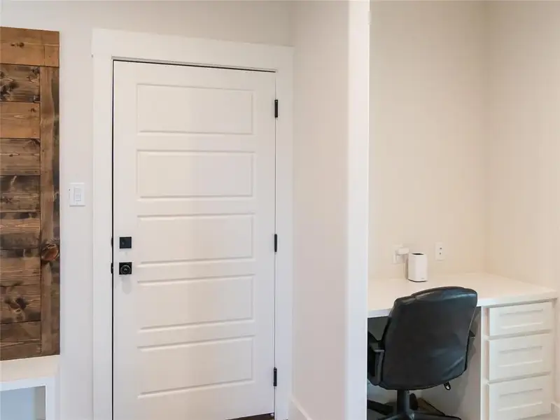 Image 34 of a home in . Image 34 of a home in .