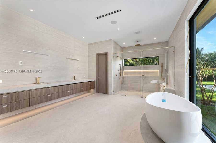 Image 17 of a home in .