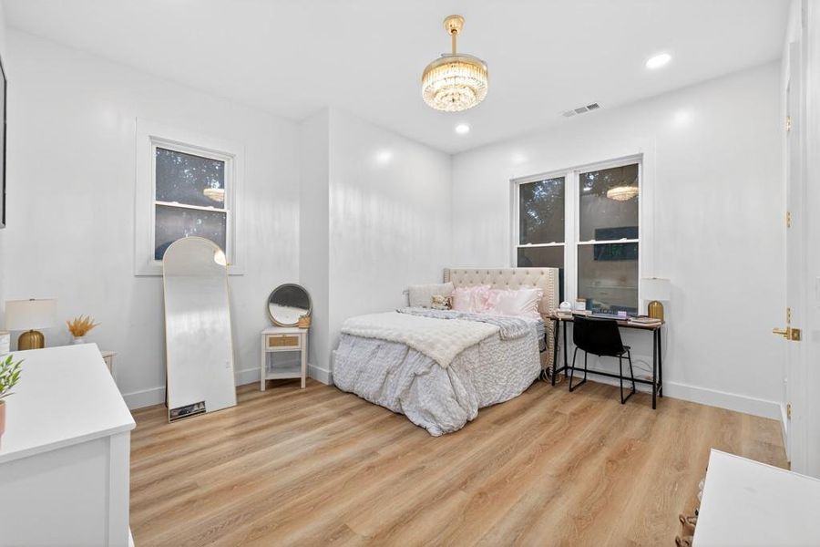 Furnished interior view inside a new home in , Buford (Image 34).