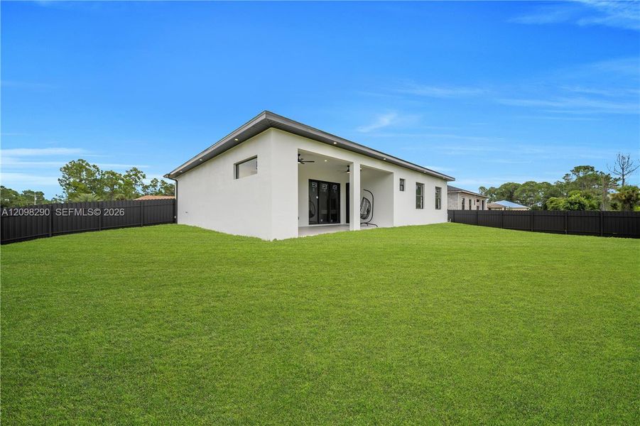 Exterior details and patio area of a home in , Lehigh Acres (Image 23).