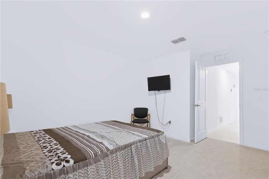 Furnished interior view inside a new home in , Wimauma (Image 44).