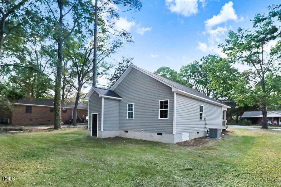 05-1201 Crawford St S-5 05-1201 Crawford St S-5