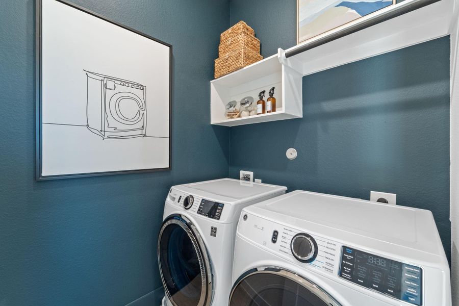 **Photos are representative of the floor plan and not of the actual home** **Photos are representative of the floor plan and not of the actual home**