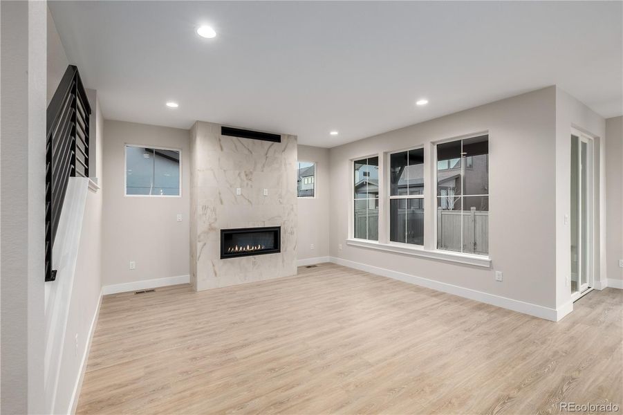 Spacious, unfurnished interior of a new home in West Grange, Longmont (Image 48).