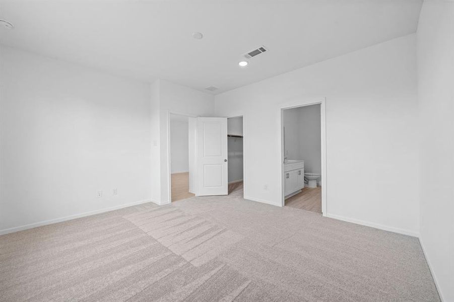 Spacious, unfurnished interior of a new home in Peppervine, Porter (Image 10). Spacious, unfurnished interior of a new home in Peppervine, Porter (Image 10).