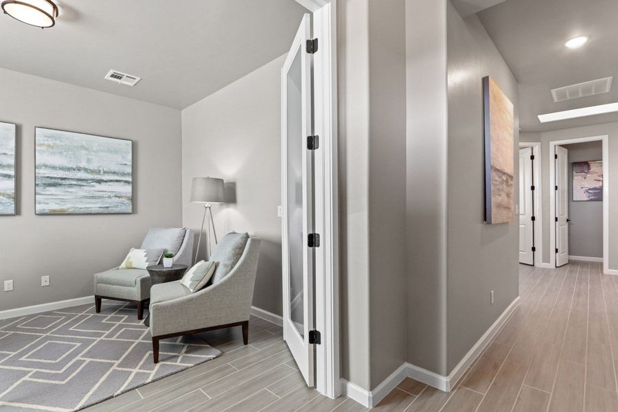 Representative furnished interior of a home built from the Pershing by Hakes Brothers in Paseo Del Este, El Paso (Image 29).