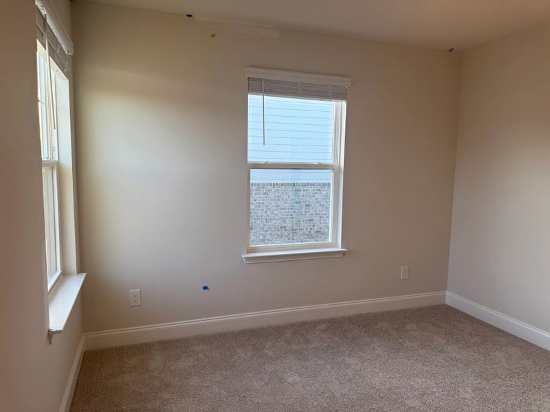 Spacious, unfurnished interior of a new home in Cades Bluff, Lebanon (Image 28).