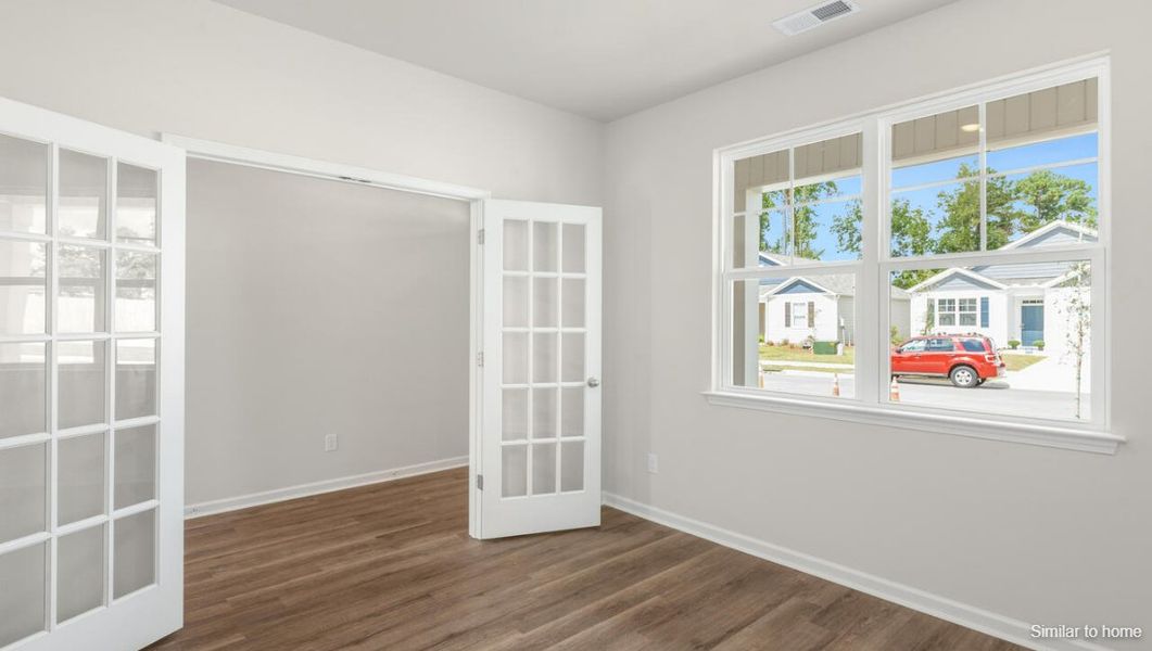 Spacious, unfurnished interior of a new home in Bella Point, Bolivia (Image 16).