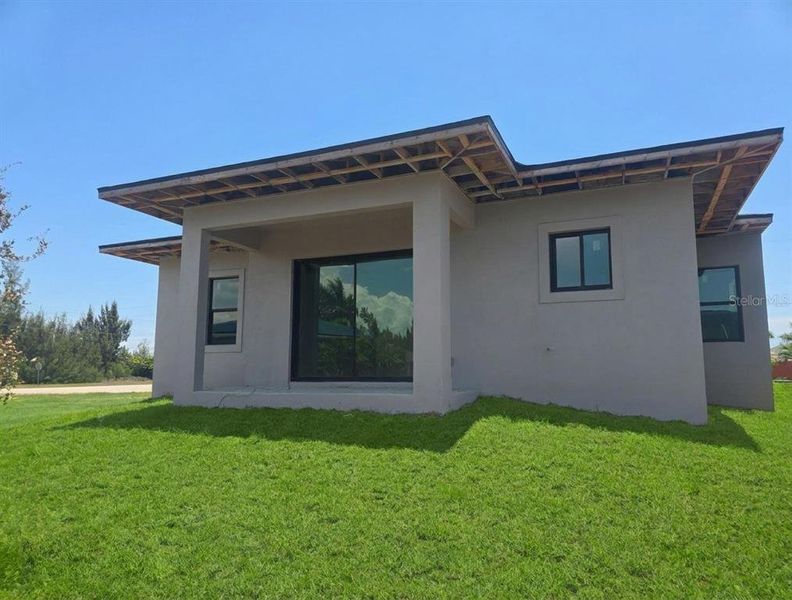 Exterior details and patio area of a home in , Cape Coral (Image 27). Exterior details and patio area of a home in , Cape Coral (Image 27).