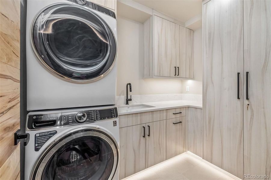 Image 37 of a home in .