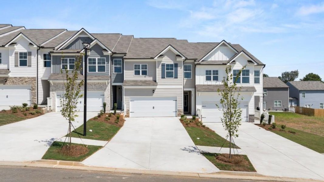 Front exterior of a new home in Rolling Meadows, Jasper, GA, highlighting curb appeal (Image 2).