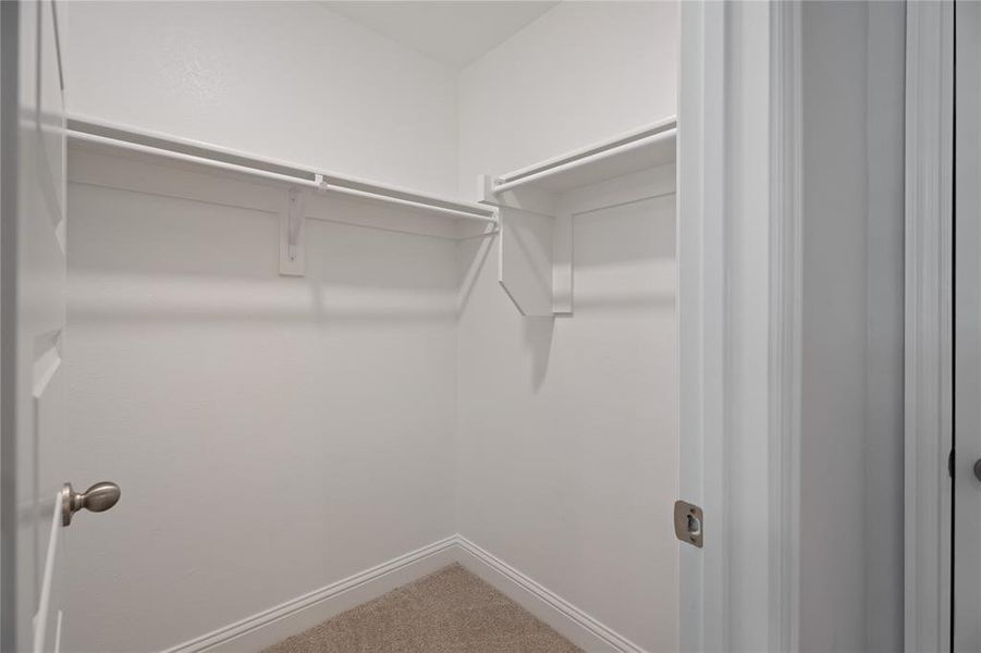 Bed 3 Closet