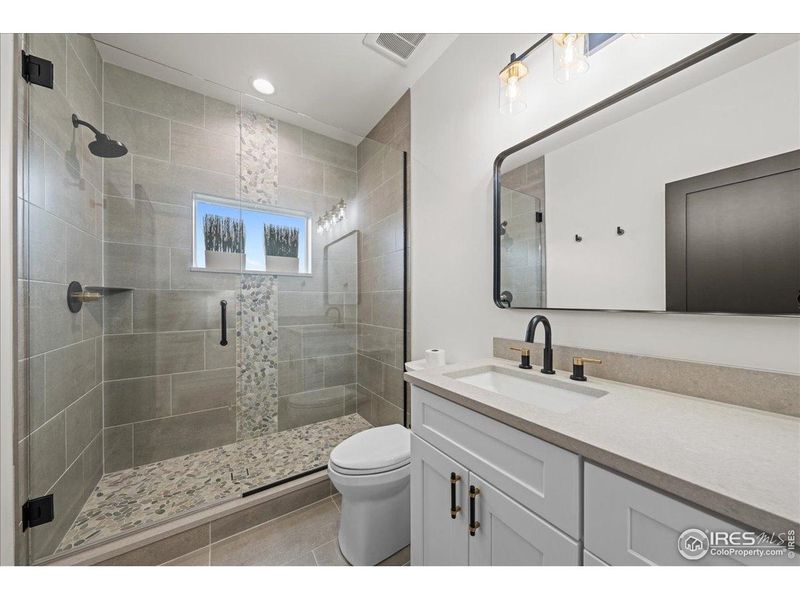 Furnished interior view inside a new home in , Berthoud (Image 15).