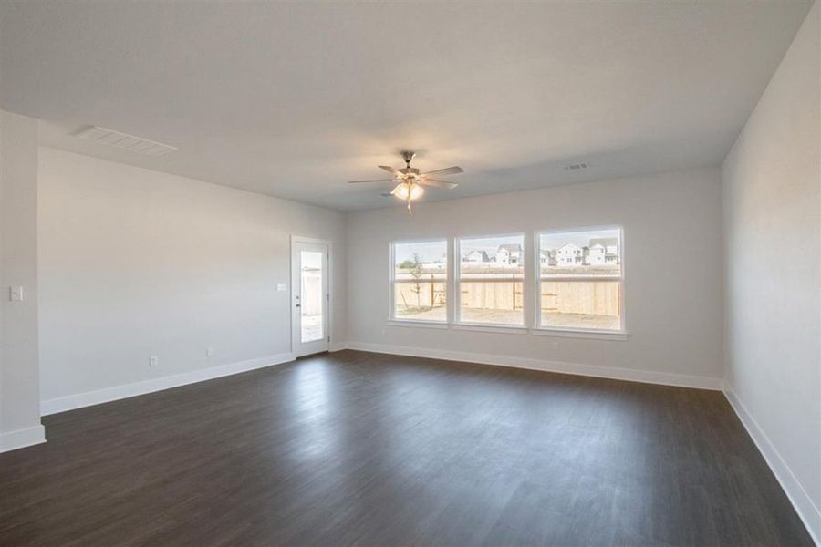 Representative unfurnished interior of a home built from the Savannah by Pacesetter Homes in Orchard Ridge, Liberty Hill (Image 18). Representative unfurnished interior of a home built from the Savannah by Pacesetter Homes in Orchard Ridge, Liberty Hill (Image 18).