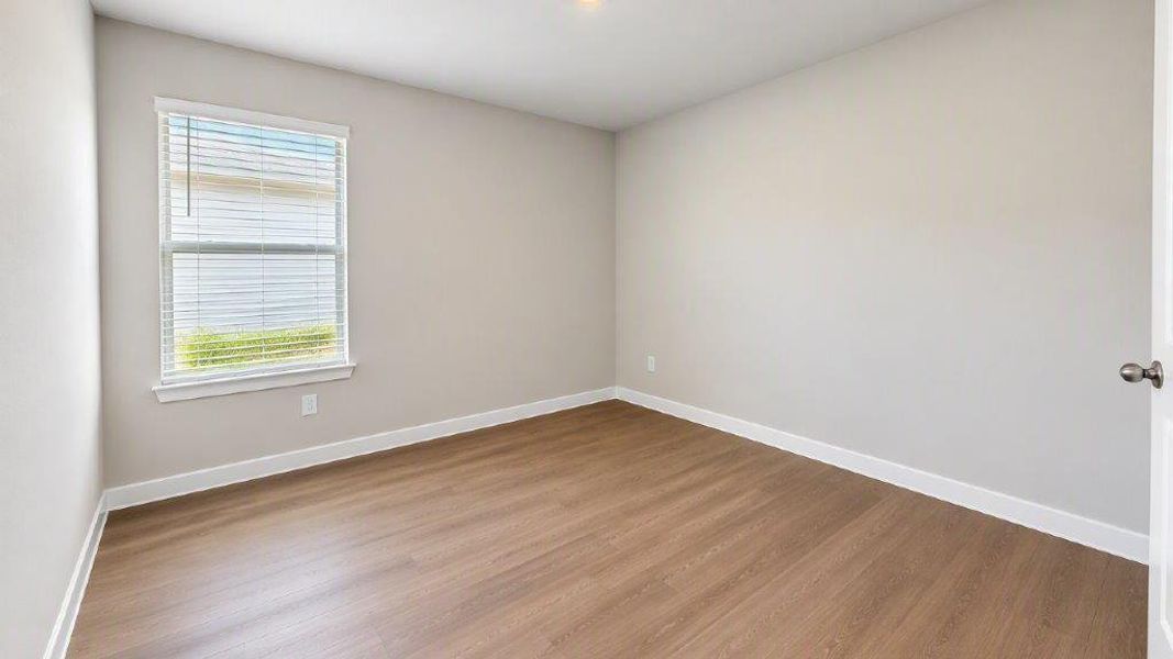 Spacious, unfurnished interior of a new home in Royal Oak South, Corpus Christi (Image 13).
