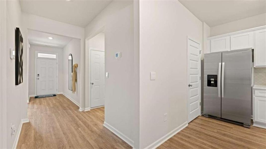 Spacious, unfurnished interior of a new home in Poplar Preserve, Newnan (Image 22).