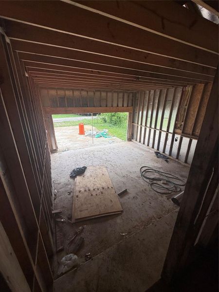 Construction progress - Picture of the garage from the entrance to the house. Construction progress - Picture of the garage from the entrance to the house.