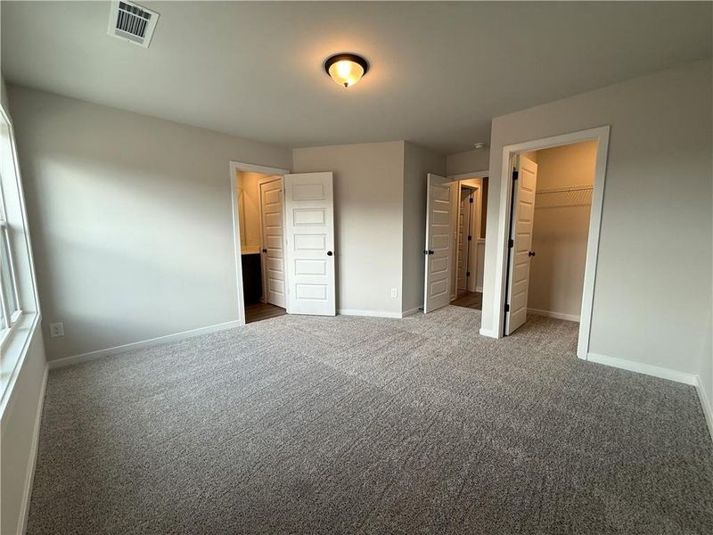 Spacious, unfurnished interior of a new home in The Towns at Auburn Station East, Auburn (Image 16).