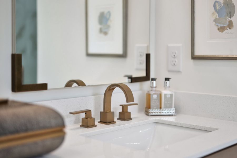 Representative interior finishes for a home built from the Sawyer by Riverside Homes in Mariposa at EverRange, Jacksonville (Image 26).