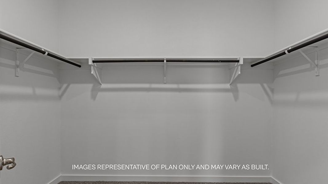 Spacious, unfurnished interior of a new home in Abbey Glen, Lubbock (Image 12).