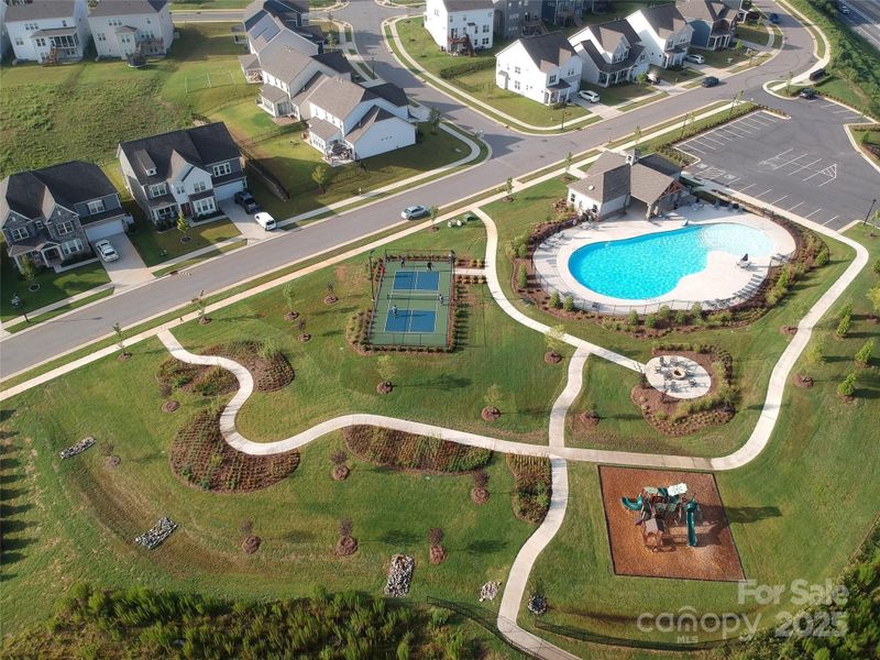 Image 34 of a home in .