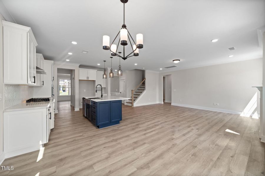 25-web-or-mls-DSC_9352 25-web-or-mls-DSC_9352