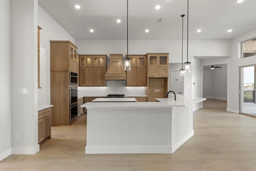 08. 5109 Keswick - Kitchen