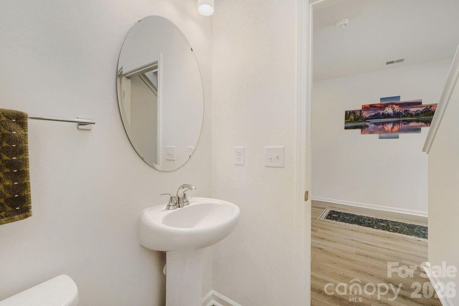 Furnished interior view inside a new home in , Midland (Image 11).