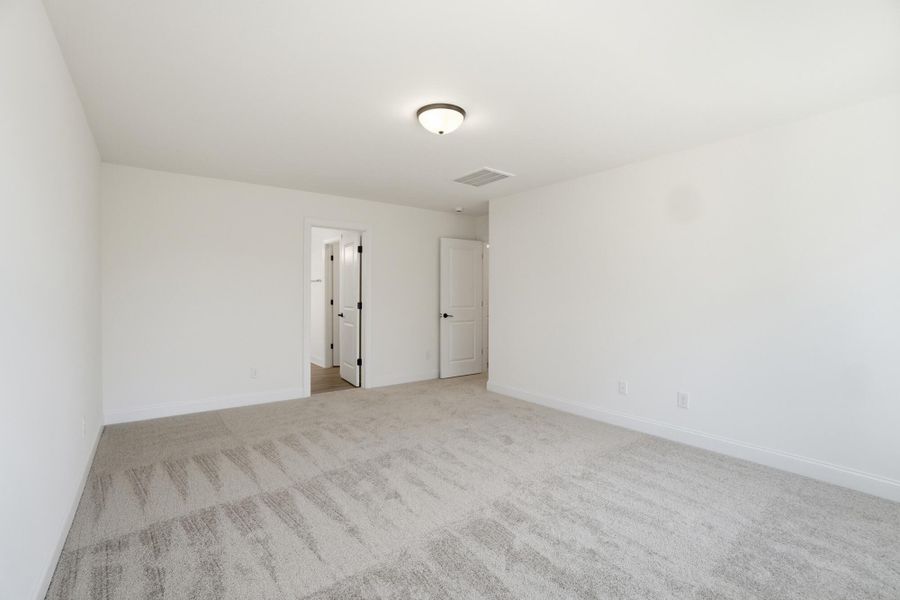 Spacious, unfurnished interior of a new home in Ashton Park, Monroe (Image 44). Spacious, unfurnished interior of a new home in Ashton Park, Monroe (Image 44).