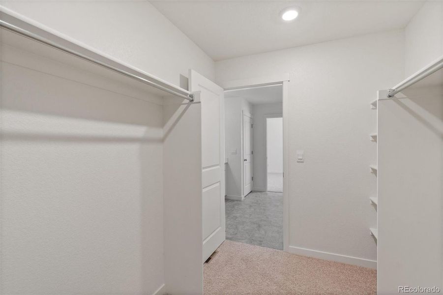 Spacious, unfurnished interior of a new home in Trails at Crowfoot, Parker (Image 13).