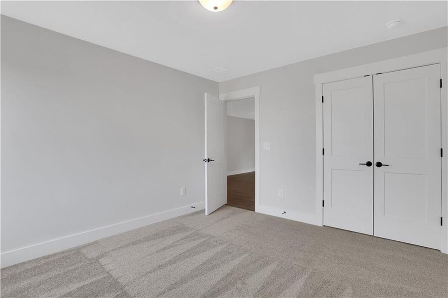Spacious, unfurnished interior of a new home in Twin Lakes, Hoschton (Image 42). Spacious, unfurnished interior of a new home in Twin Lakes, Hoschton (Image 42).