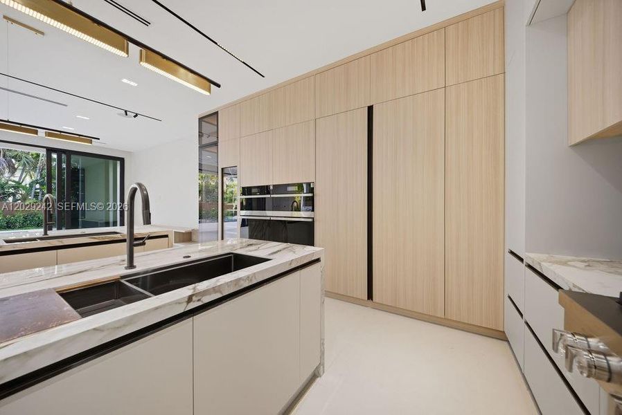 Furnished interior view inside a new home in , Fort Lauderdale (Image 8).