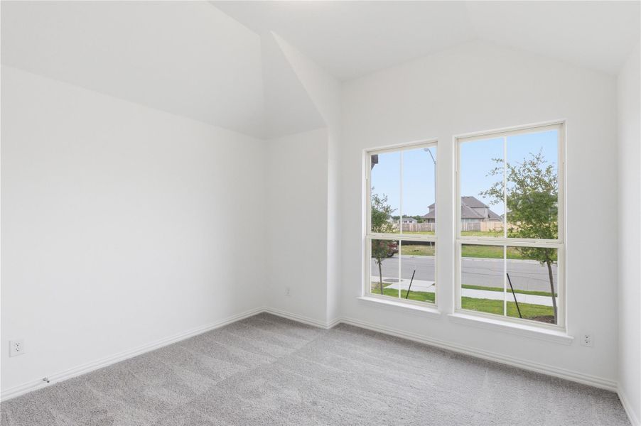 Spacious, unfurnished interior of a new home in Briarwood, Elgin (Image 14).
