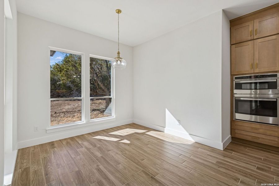 Spacious, unfurnished interior of a new home in , Spring Branch (Image 59).
