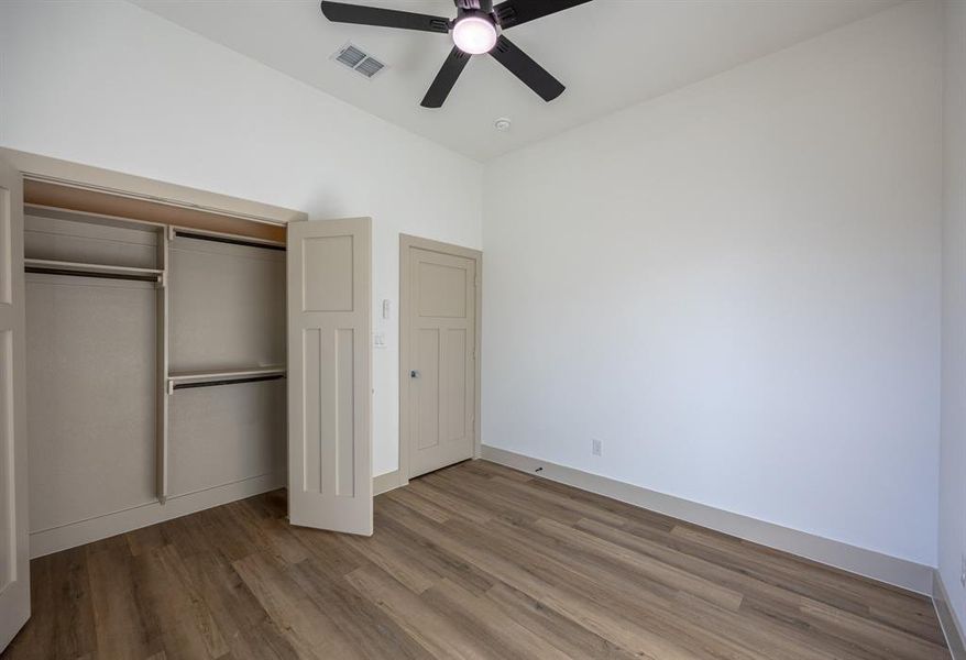 Spacious, unfurnished interior of a new home in , Fort Worth (Image 23).