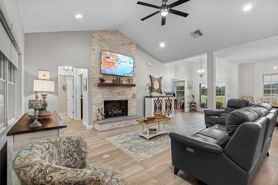 Livingroom from kitchen