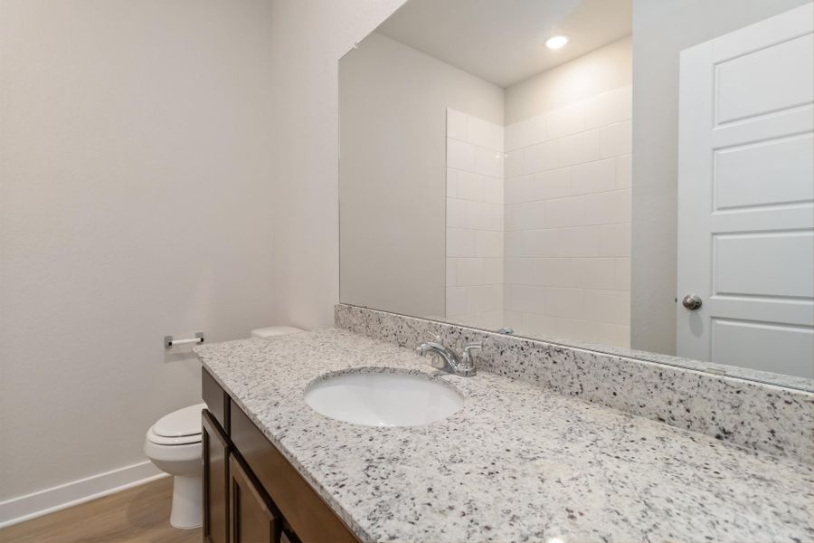 21137 Jordans Ranch Way - Carter - Bath 2