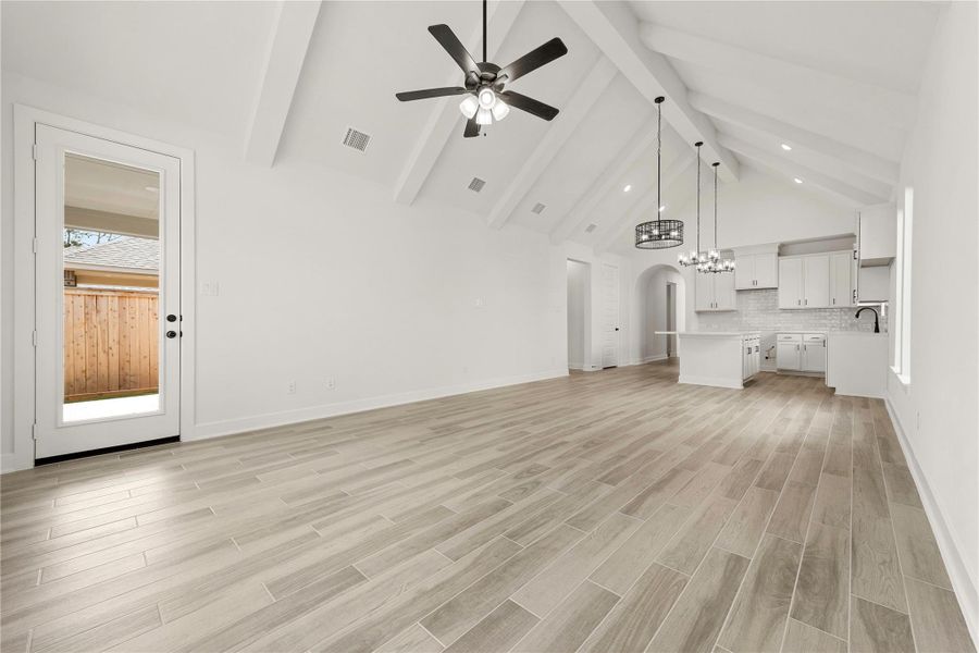 Spacious, unfurnished interior of a new home in Kresston, Montgomery (Image 14). Spacious, unfurnished interior of a new home in Kresston, Montgomery (Image 14).