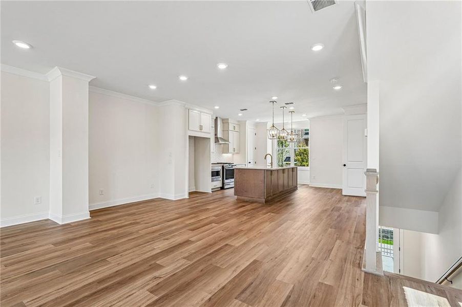 Spacious, unfurnished interior of a new home in Waterside Townhomes, Peachtree Corners (Image 29).