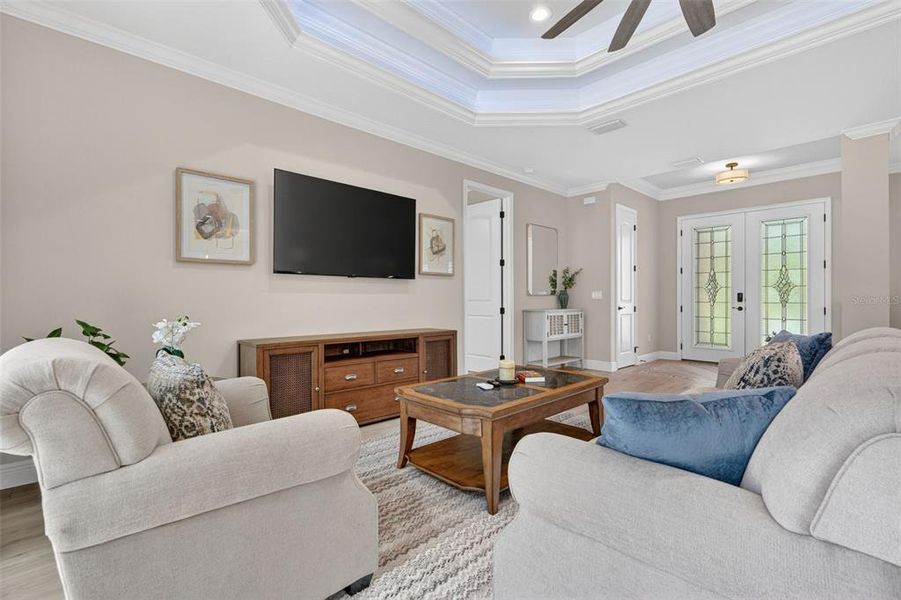 Furnished interior view inside a new home in , Beverly Hills (Image 7).