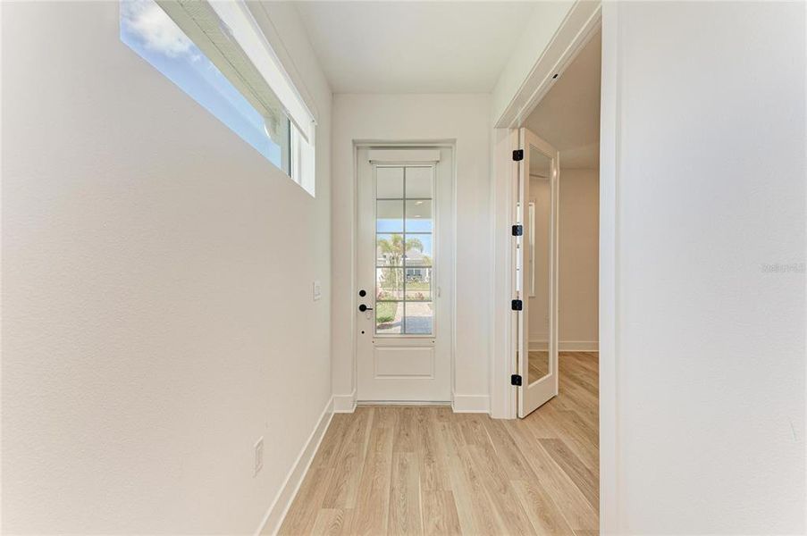 Spacious, unfurnished interior of a new home in , Sarasota (Image 22). Spacious, unfurnished interior of a new home in , Sarasota (Image 22).